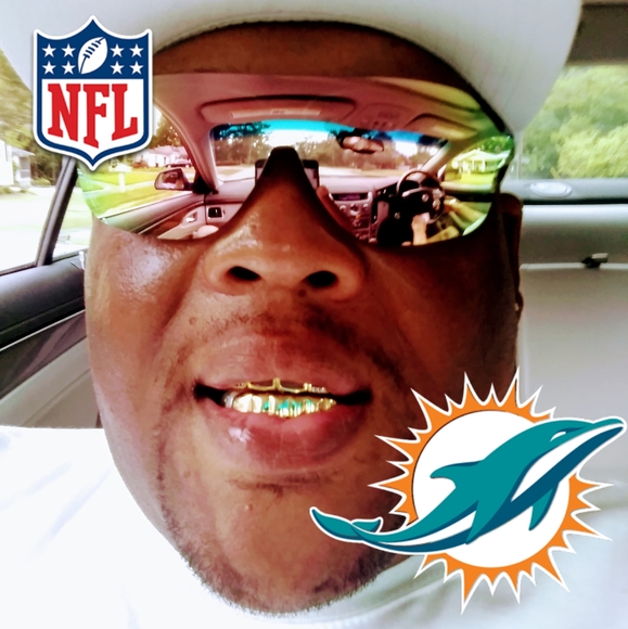 Meet your Posher, Jaaron - Picture 1 of 1